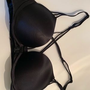 Black bombshell bra